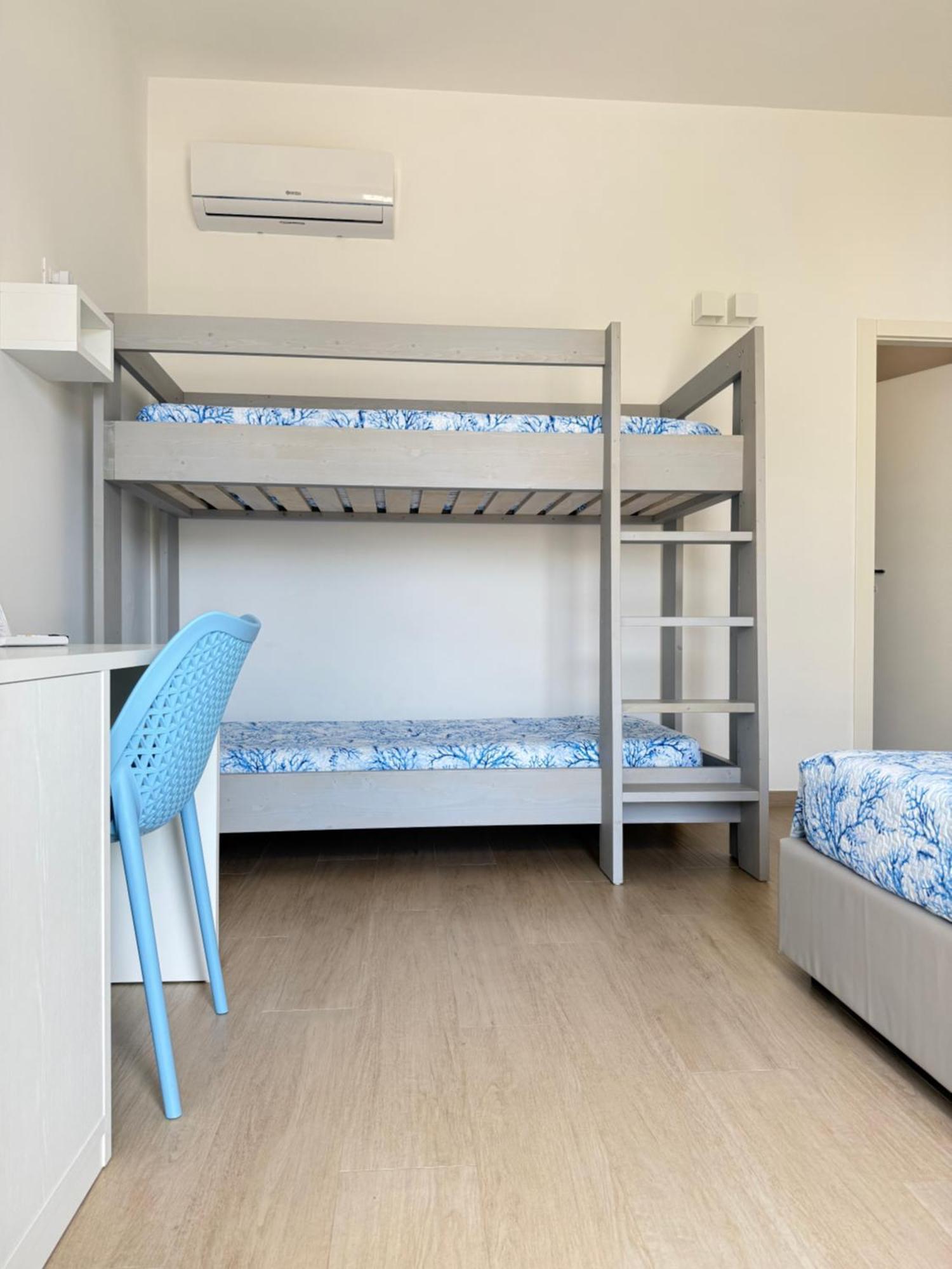 B&B Bianco Mediterraneo 托雷奥沃 外观 照片